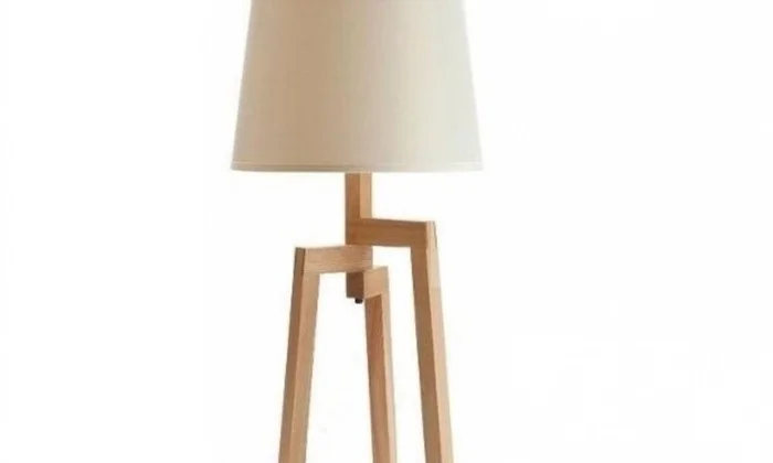 Lampara de Mesa TRIPODE Natural en Beige - Lámparas de mesa, Uruguay | Finkel