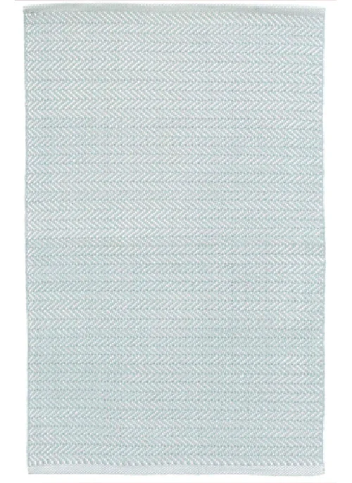 HERRINGBONE LIGHT BLUE/IVORY POLIPROPILENO INTERIOR/EXTERIOR en Celeste - Alfombras, Uruguay | Sentido Jose Ignacio