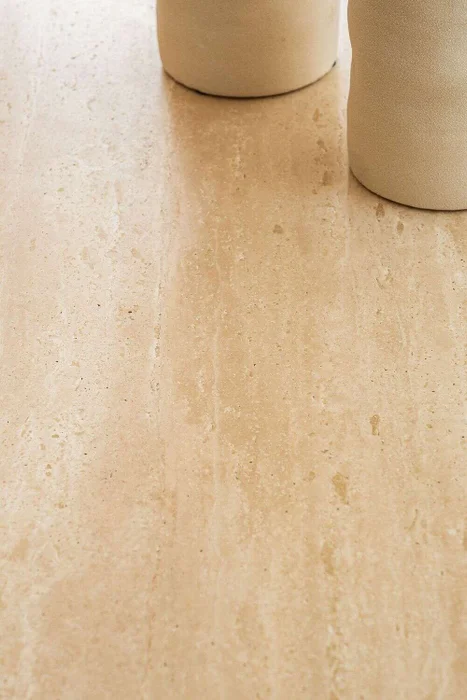 MESA DE ARRIMO / CONSOLA TRAVERTINO - 1.80 MTS en Madera natural - Bibliotecas, Uruguay | La Iberica, vista 12