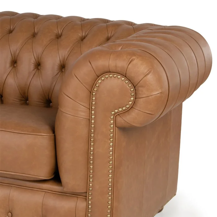 Sillón 100% Cuero - 3 Cuerpos - Chesterfield - Camel en Marrón - Sillones y sofás, Uruguay | Rústico Hogar, vista 3