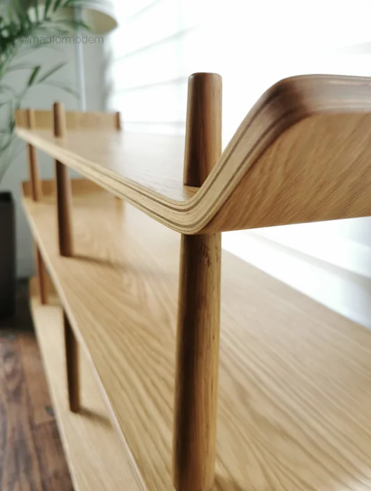 Lutjens ”Bentwood” Shelves en Madera natural - Bibliotecas, Uruguay | Mad for Modern, vista 7