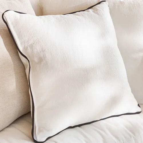 ALMOHADON AZUR CON VIVO - LINO BLANCO - 55 X 55 en Blanco - Textiles, Uruguay | La Iberica