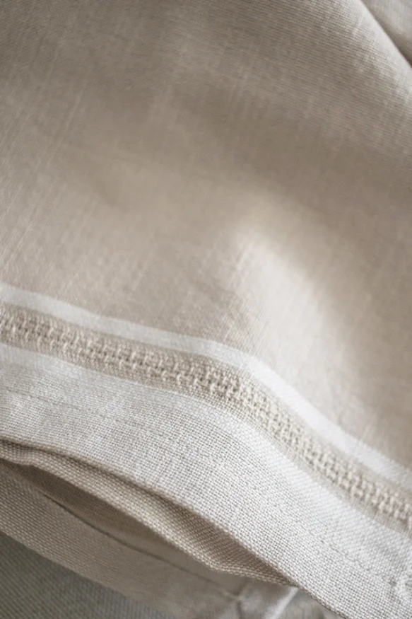 SERVILLETA LISO BEIGE Y CRUDO 50X50 en Beige - Textiles, Uruguay | Sentido Jose Ignacio, vista 2