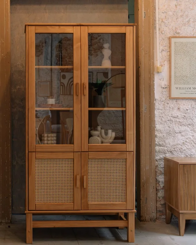 Cristalero 4 Puertas Madera de Pino y Rattan Natural – Linea Yakarta – CON DETALLE en Madera natural - Aparadores y recibidores, Uruguay | Berna Home, vista 4
