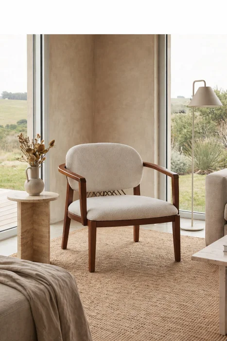 POLTRONA BARI en Madera natural - Muebles, Uruguay | Indrana