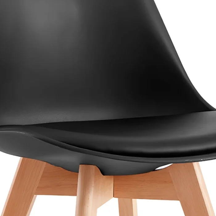 Silla Eames Tapizada Eco Cuero Acolchada Patas Madera - Negro en Negro - Sillas, Uruguay | Rústico Hogar, vista 5