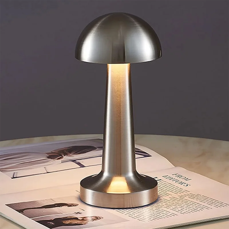 Lámpara de Mesa Samoa Portátil Recargable Nickel en Plateado - Lámparas de mesa, Uruguay | Unilux, vista 3