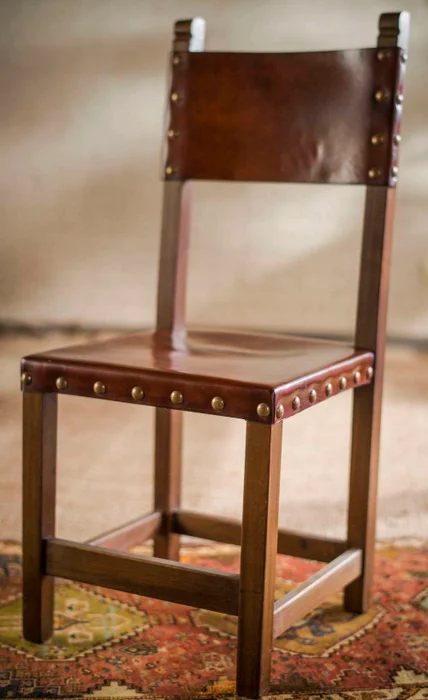 SILLA DE COMEDOR CON SUELA - MADERA OSCURA en Marrón - Sillas, Uruguay | La Iberica