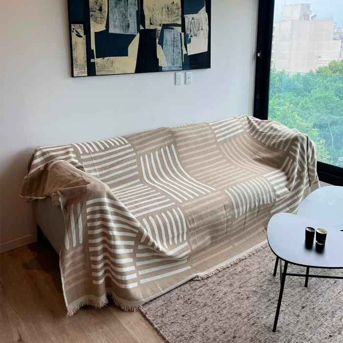 Manta para sillón y cama con diseños rayas - 180 x 230 cm en Multicolor - Textiles, Uruguay | Buho Store, vista 6