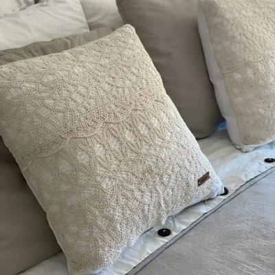 Almohadón Crochet – 50×50 en Beige - Textiles, Uruguay | Dreams On Time, vista 4