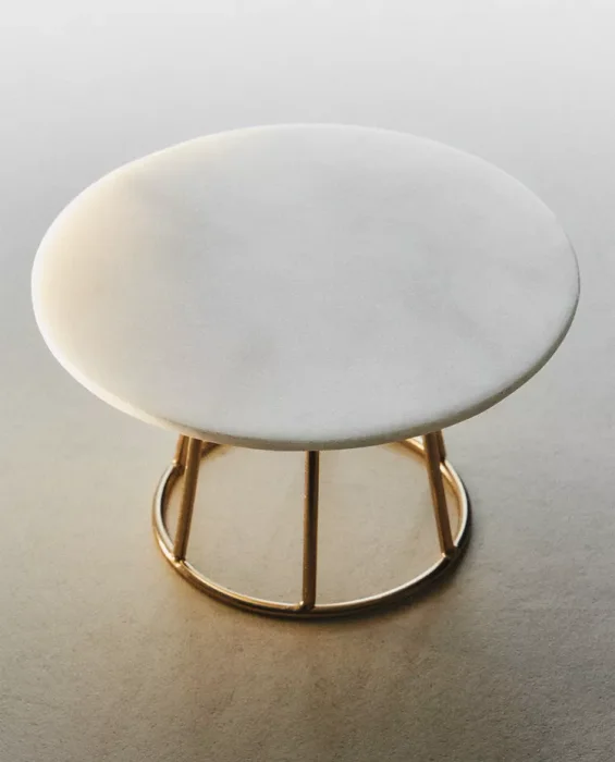 PORTAVELAS MÁRMOL METAL en Dorado - Velas y Portavelas, Uruguay | Zara Home