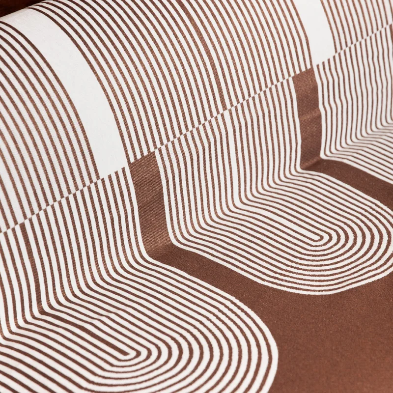 Manta para sillón y cama con diseños semicírculo marrón - 180 x 230 cm en Marrón - Textiles, Uruguay | Buho Store, vista 3