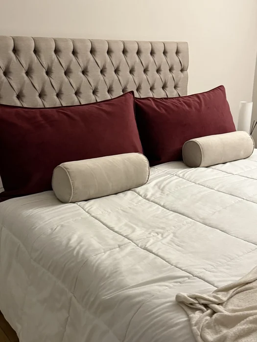 Almohadón Velvet Roll - Textiles, Uruguay | Decilo con Alma, vista 5