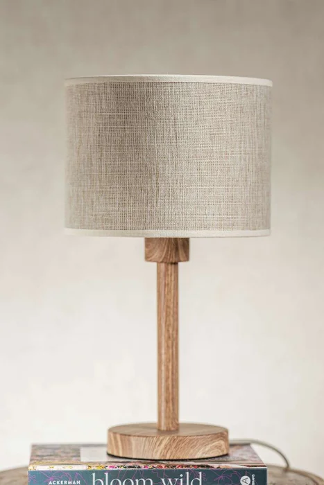 LAMPARA WOODY - BAJA en Madera natural - Lámparas de mesa, Uruguay | La Iberica, vista 2