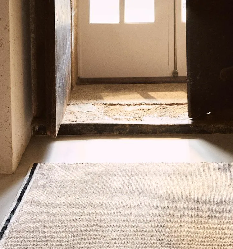 ALFOMBRA YUTE RAYAS - Textiles, Uruguay | Zara Home