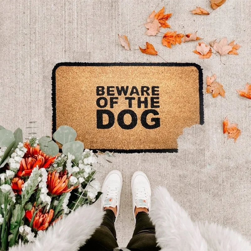 FELPUDO DE COCO 40X60CM H.1.5CM BEWARE OF THE DOG en Marrón - Textiles, Uruguay | Decohogar, vista 3
