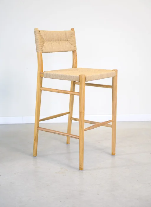 Banqueta en madera teca y fibra de loom en Madera natural - Butacas, banquetas y puffs, Uruguay | Entrecasa