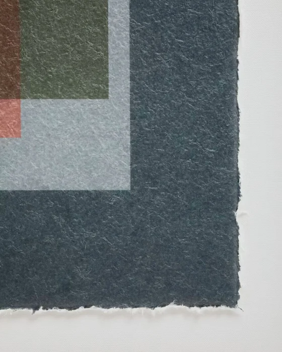 Cuadro Veluni de papel reciclado - multicolor azul 60 x 90 cm en Multicolor - Decoración de pared, Uruguay | Kavehome, vista 7