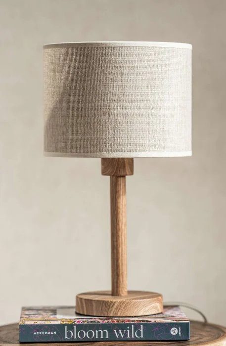 LAMPARA WOODY - BAJA en Madera natural - Lámparas de mesa, Uruguay | La Iberica