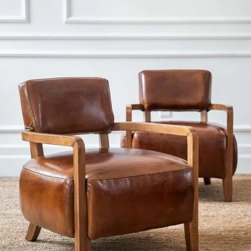 BUTACA WOOLY - WALNUT Y CUERO ITALIANO ENVEJECIDO - Butacas, banquetas y puffs, Uruguay | La Iberica