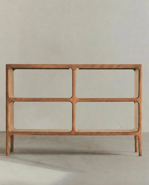 APARADOR ROBLE MIEL MEDIANO en Madera natural - Bibliotecas, Uruguay | Zara Home