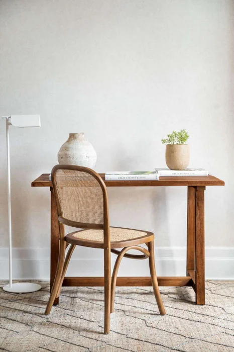 ESCRITORIO / MESA COMEDOR PETIT en Marrón - Mesas de comedor, Uruguay | La Iberica