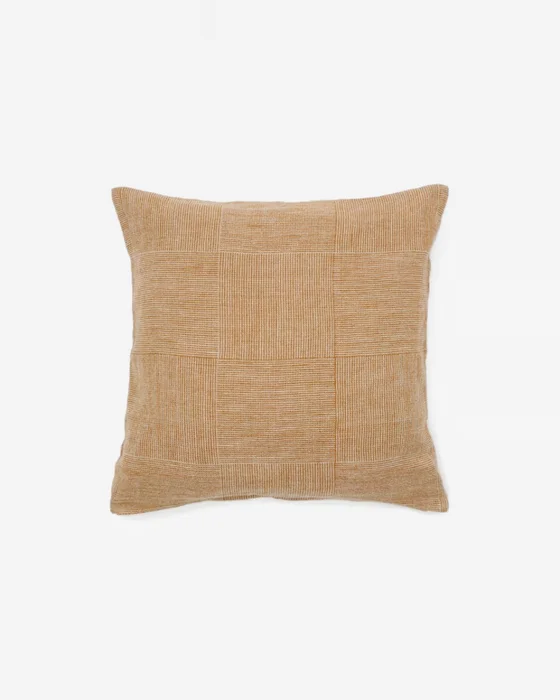 Almohadón Benisa 100% lino a cuadros mostaza y blanco 50 x 50 cm en Amarillo - Textiles, Uruguay | Kavehome