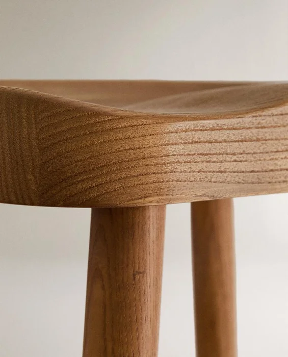 TABURETE MADERA FRESNO en Madera natural - Sillas, Uruguay | Zara Home, vista 6