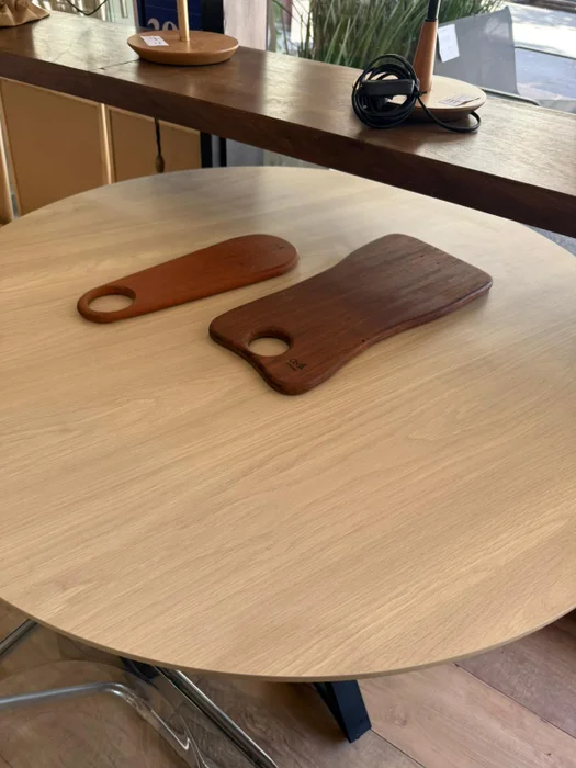 Mesa de Comedor Circular Louvre (90 cm) - Crudo en Madera natural - Mesas de comedor, Uruguay | Berna home, vista 3
