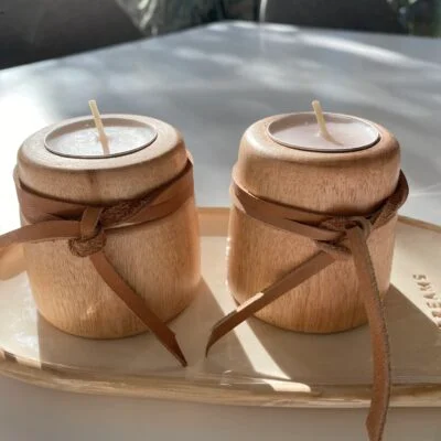 Plato cerámica + set de candelabros en Madera natural - Velas y Portavelas, Uruguay | Dreams On Time, vista 2