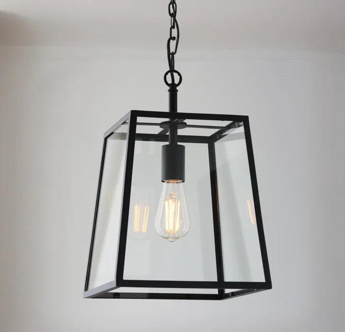 Luminaria Farol PRISMA B en Negro - Muebles, Uruguay | Casa Ernesta
