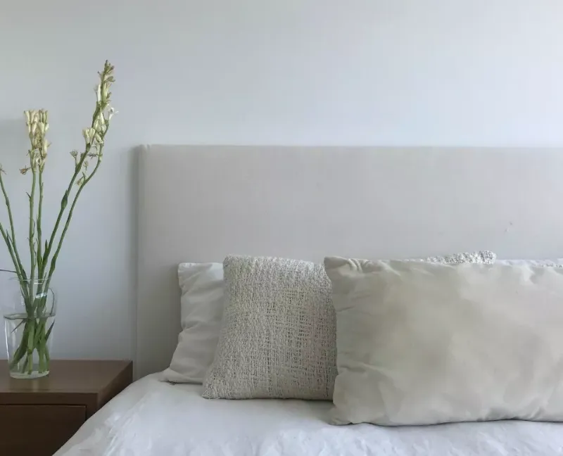 Respaldo de Cama Queen con funda en Beige - Respaldos de cama, Uruguay | Martinika Deco
