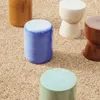 Mesa auxiliar exterior Mesquida de cerámica con acabado azul glaseado Ø 35 cm en Azul - Mesas de arrimo, Uruguay | Kavehome, vista 4 de 7