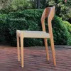 Number 71 | Niels Otto Møller en Madera natural - Sillas, Uruguay | Mad for Modern, vista 1 de 2