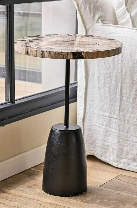 MESA PETRIFICADA TUBIANA - BASE CEMENTO - 45 CM en Multicolor - Mesas de living, Uruguay | La Iberica