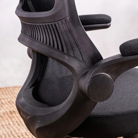 Silla De Oficina Matthews Negro - Negro en Negro - Escritorios y sillas de escritorio, Uruguay | Aihaus, vista 3