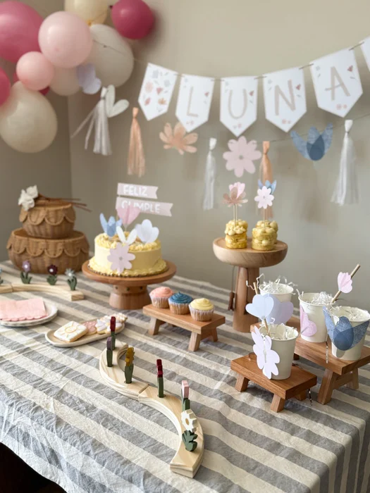 Pie de torta con faja y tachas - Decoración, Uruguay | Dreams On Time, vista 14
