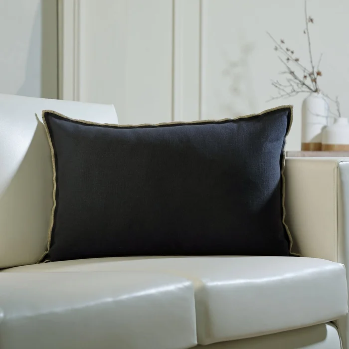Almohadones en lino con vivos - Sillones y sofás, Uruguay | Pieza Clave, vista 24