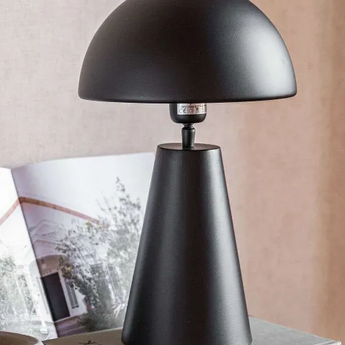 LAMPARA LIPA MATT - BLACK en Negro - Lámparas de mesa, Uruguay | La Iberica