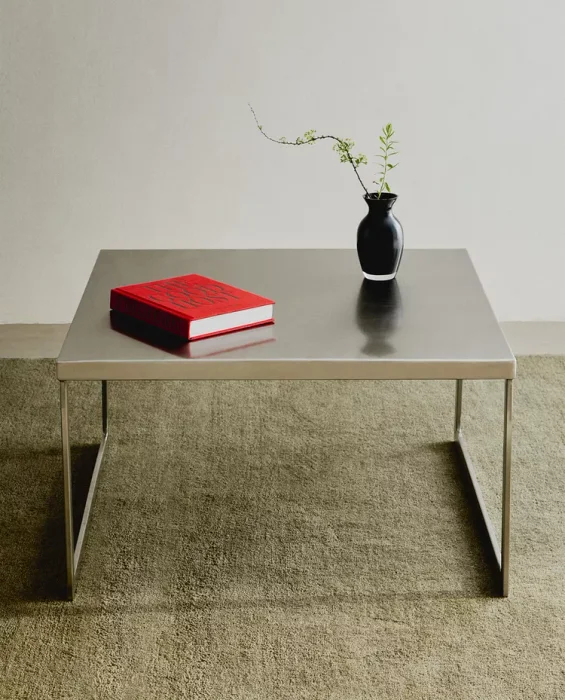 MESA AUXILIAR CUADRADA INOX en Gris - Mesas de living, Uruguay | Zara Home