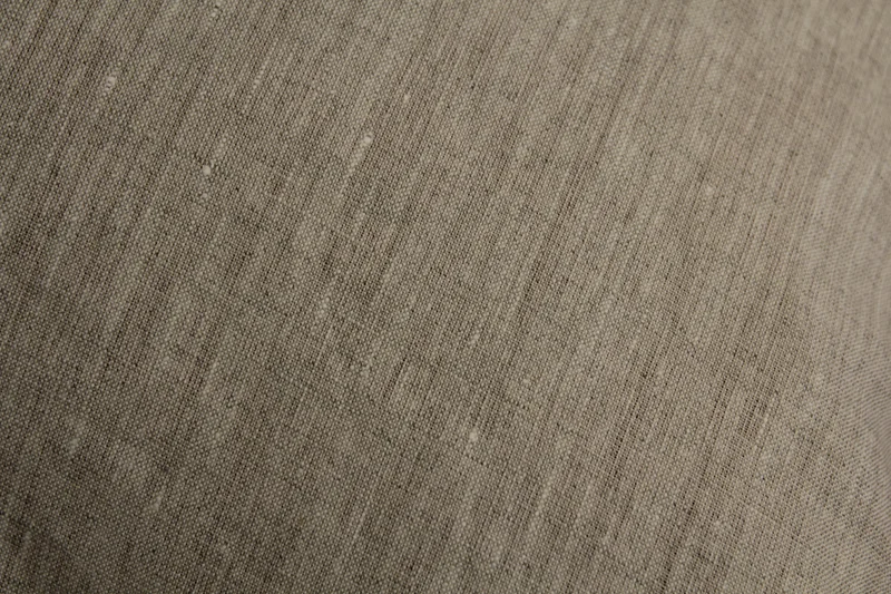 almohadón august en Rosa - Textiles, Uruguay | Proyecto Forma, vista 5