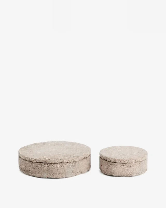 Caja decorativa de piedra Mirani - Ø 15 cm en Beige - Jarrones, Uruguay | Kavehome, vista 5
