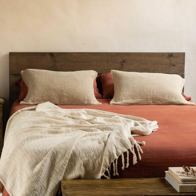Cabecero Nala madera recuperada en Madera natural - Respaldos de cama, Uruguay | Treehouse Deco