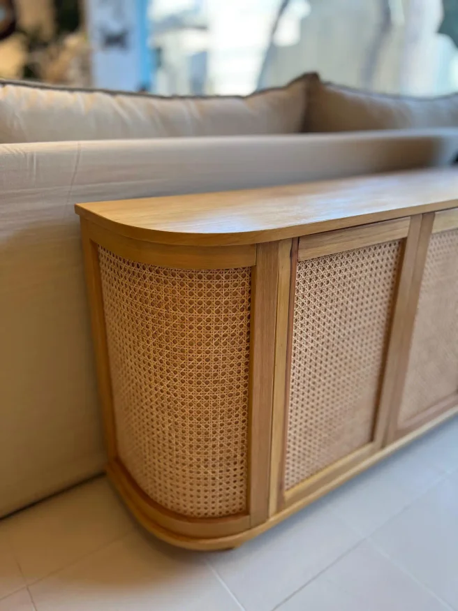 Rack curvo en Madera natural - Muebles para TV, Uruguay | FMB, vista 2