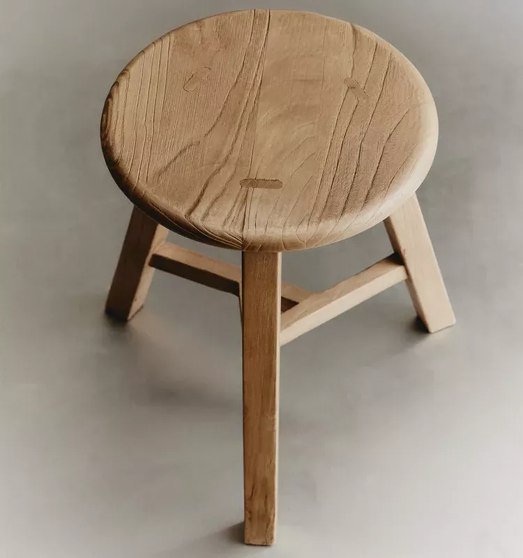 TABURETE MADERA OLMO - Sillas, Uruguay | Zara Home