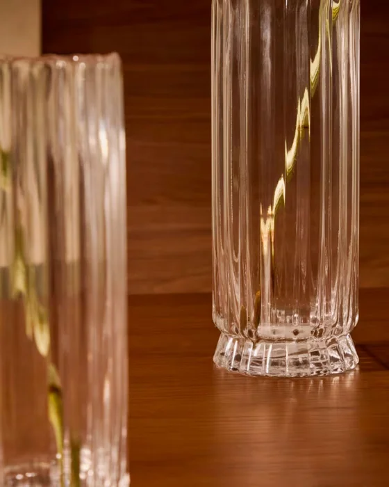 Jarrón Neblan de vidrio transparente 25,5 cm en Transparente - Jarrones, Uruguay | Kavehome, vista 3