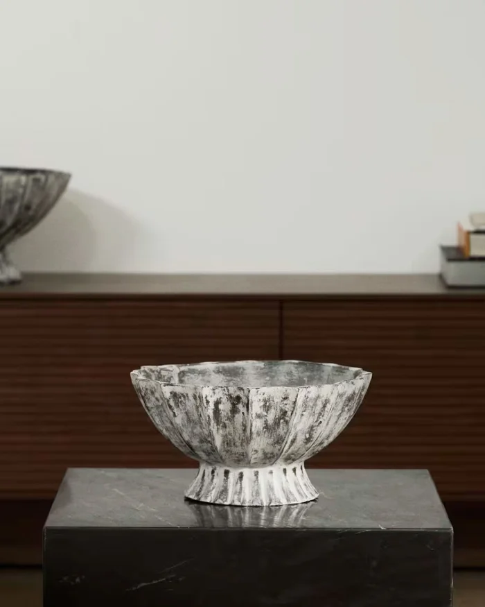 Centro de mesa Valura de papel maché gris - Ø 26 cm en Gris - Jarrones, Uruguay | Kavehome, vista 2