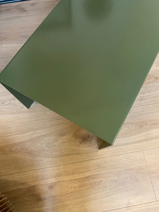 Mesa de Metal MM05 en Verde oliva - Mesas de living, Uruguay | Simple Deco, vista 2