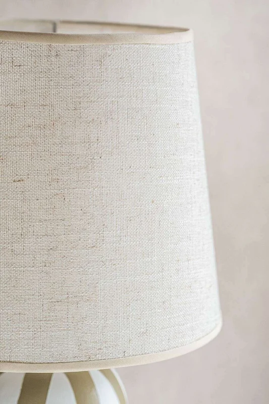 LAMPARA OLIVA - CERAMICA RAYAS en Multicolor - Lámparas de mesa, Uruguay | La Iberica, vista 4