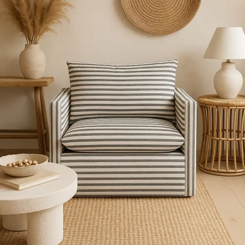 Butaca con funda a rayas en Multicolor - Sillones y sofás, Uruguay | Pieza Clave